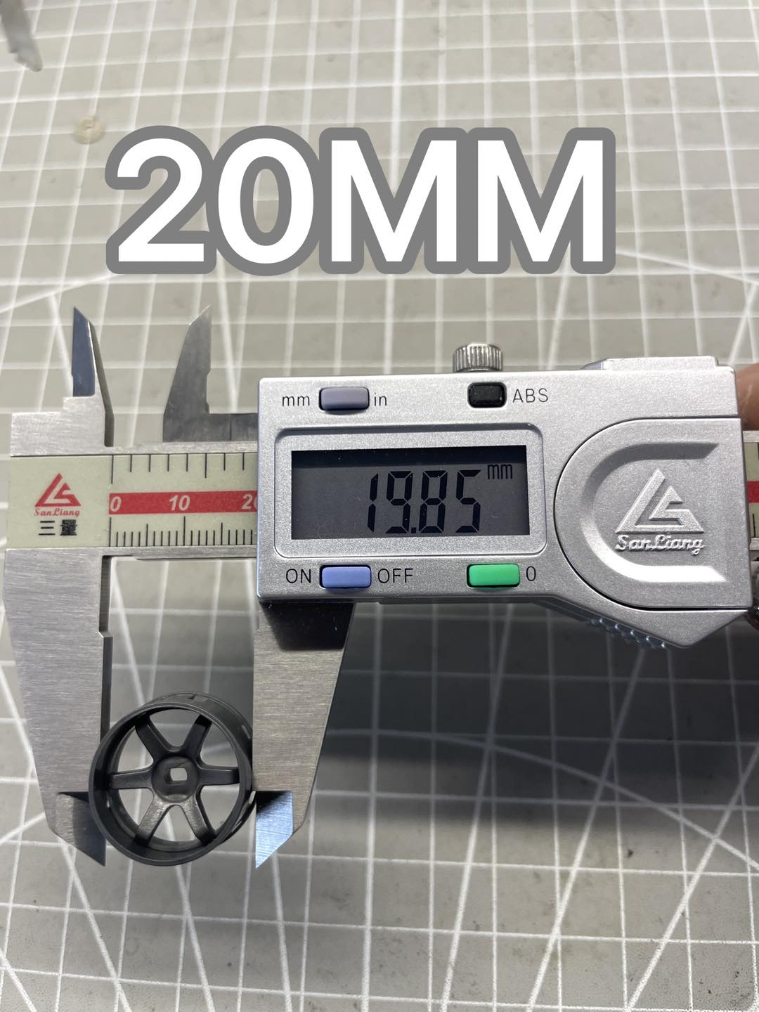 496928077_1292502726212312_2183802324936666517_n Lumina Style 22MM AWD adjustable offset wheel set