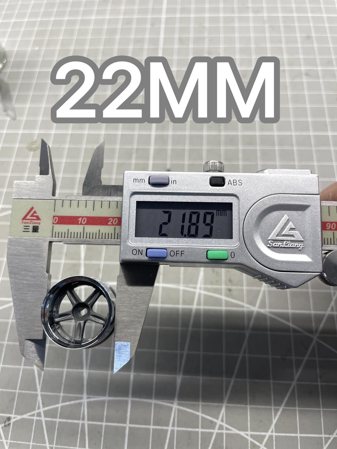 497449361_1292502669545651_5572685912397823670_n Lumina Style 22MM AWD adjustable offset wheel set